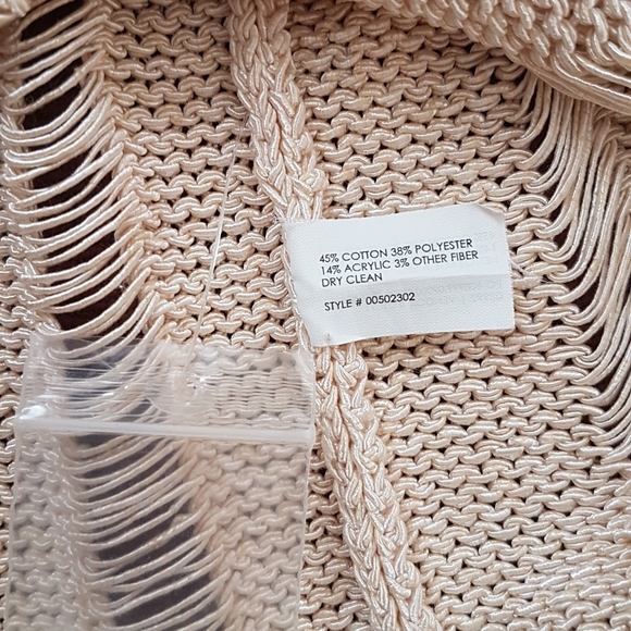 🎉Sold at MarketPlace🎉NWT - Club Monaco Tank - Size XS - Picture 4 of 6